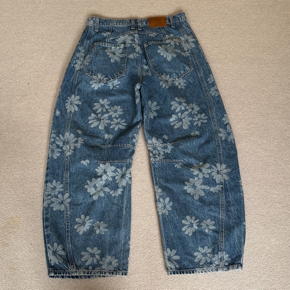 Free People We the Free Good Luck Printed Barrel Jeans - Laser Daisy - Picture 7 of 10